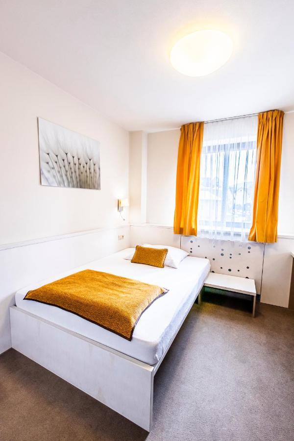 Hotel Olberg Olomucany Екстер'єр фото
